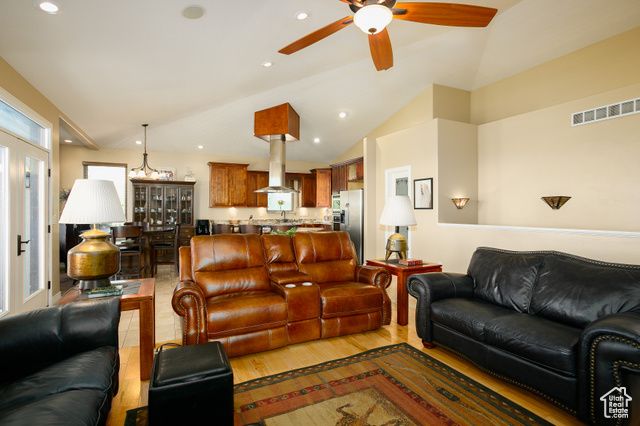 2073 S ALLEN RD, Taylor, UT 84401