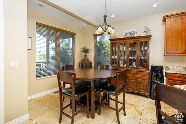 2073 S ALLEN RD, Taylor, UT 84401