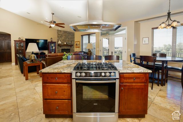 2073 S ALLEN RD, Taylor, UT 84401
