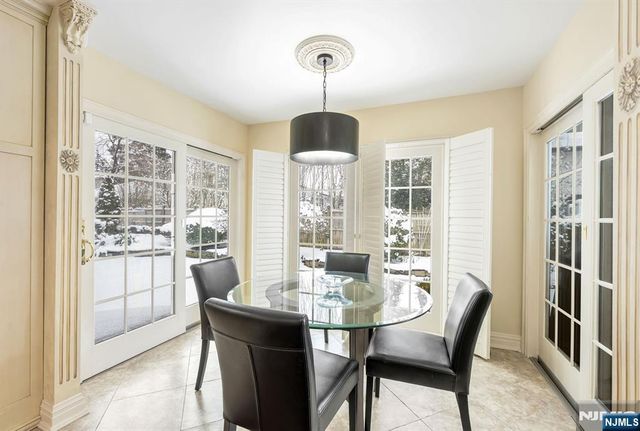 18 Vermont Drive, Paramus, NJ 07652