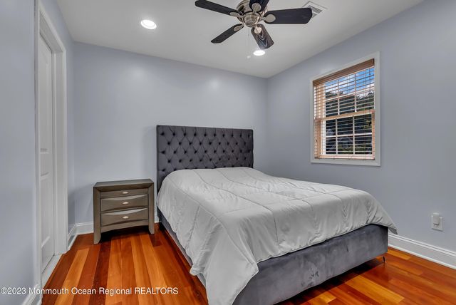 1607 Holbrook Street, Oakhurst, NJ 07755