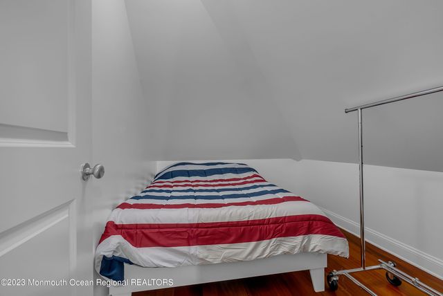 1607 Holbrook Street, Oakhurst, NJ 07755