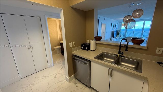 17375 Collins Ave 1901, Sunny Isles Beach, FL 33160