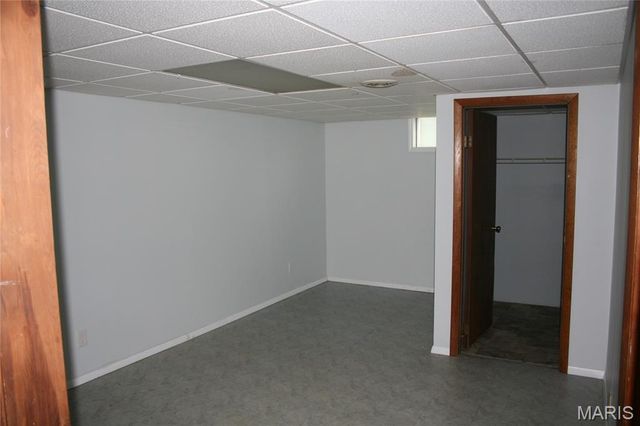 1060 Loveland Drive, Florissant, MO 63031