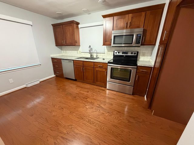 1929 Alexandria Drive, Lexington, KY 40504