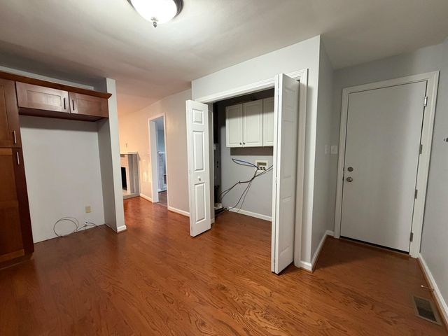 1929 Alexandria Drive, Lexington, KY 40504