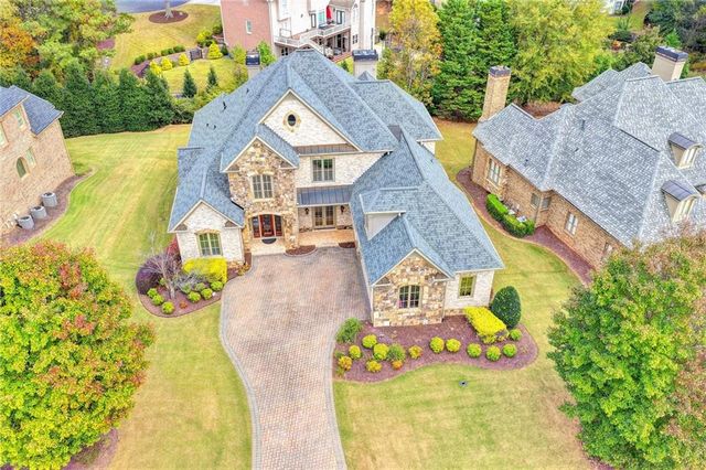 8330 Royal Melbourne Way, Duluth, GA 30097