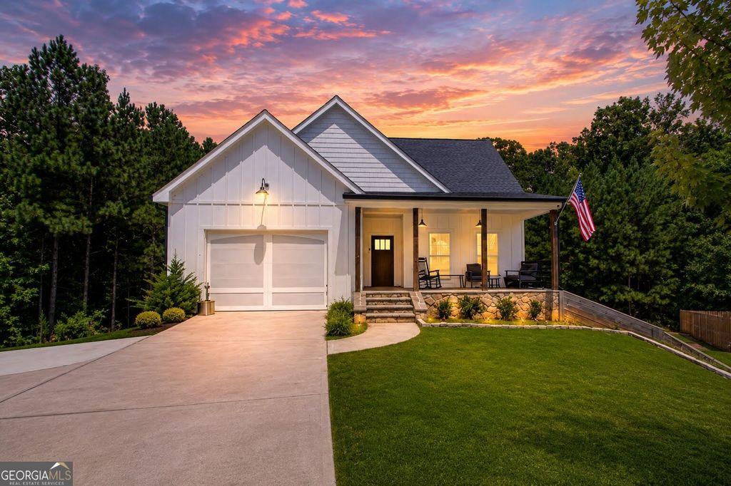 385 Surrey Court, Bremen, GA 30110