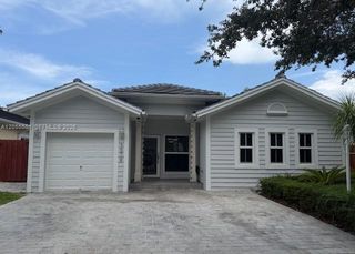3078 SE 5th Dr, Homestead, FL 33033