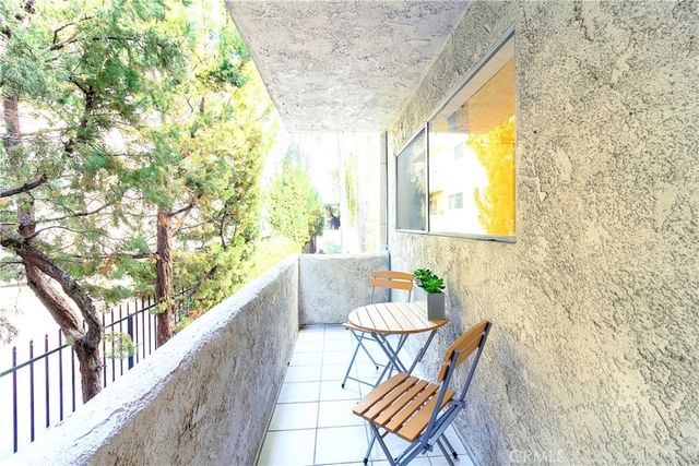 5412 Lindley Avenue 117, Encino, CA 91316