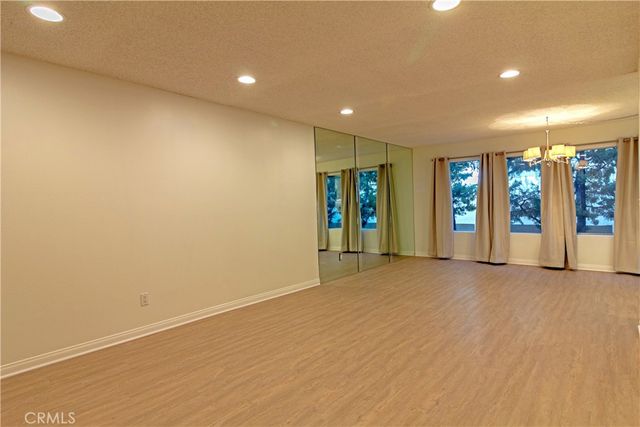 5412 Lindley Avenue 117, Encino, CA 91316