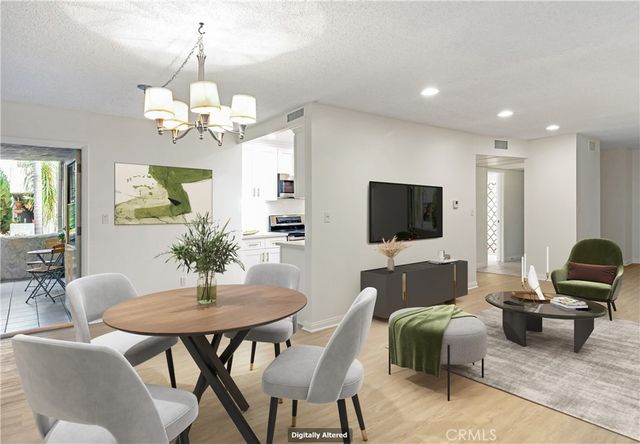5412 Lindley Avenue 117, Encino, CA 91316