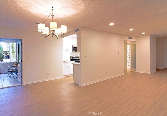 5412 Lindley Avenue 117, Encino, CA 91316