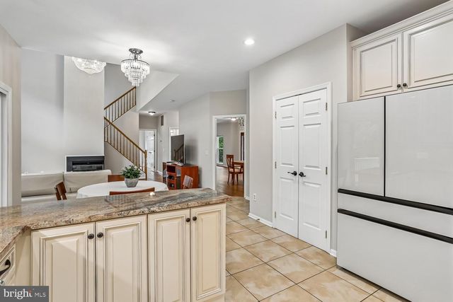 11603 SENECA FOREST CIR, Germantown, MD 20876