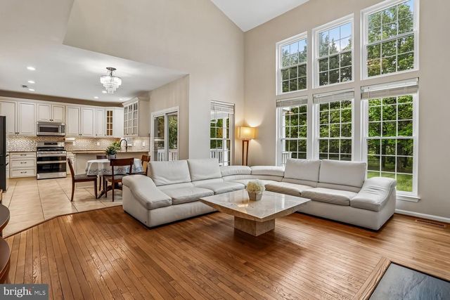 11603 SENECA FOREST CIR, Germantown, MD 20876
