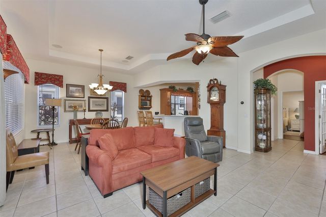 413 NOBLE FAIRE DRIVE, Sun City Center, FL 33573