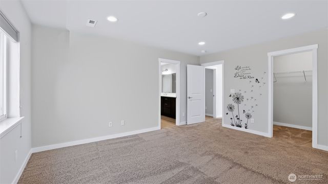 18801 124th Avenue SE, Renton, WA 98058