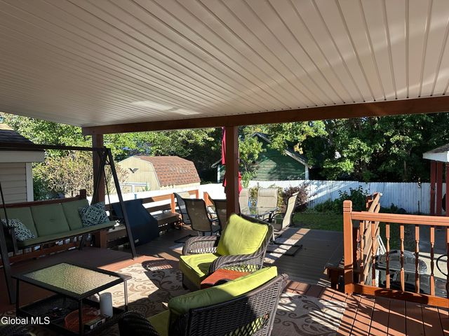 6 Elliott Avenue, Schenectady, NY 12304