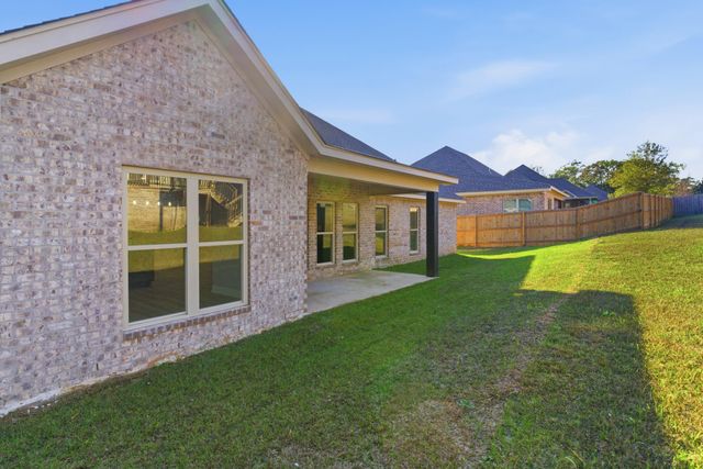 43 Island Oak, Hattiesburg, MS 39402