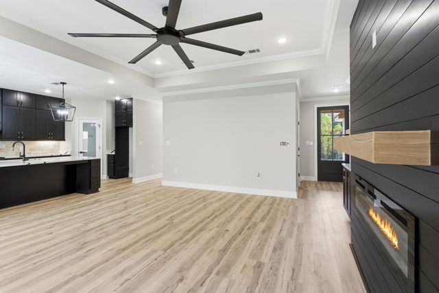 43 Island Oak, Hattiesburg, MS 39402