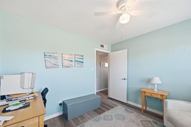 1017 Lesa Lane, Garland, TX 75042