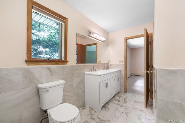 1169 Ridgebury Road, New Hampton, NY 10958