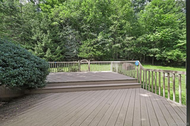 1169 Ridgebury Road, New Hampton, NY 10958