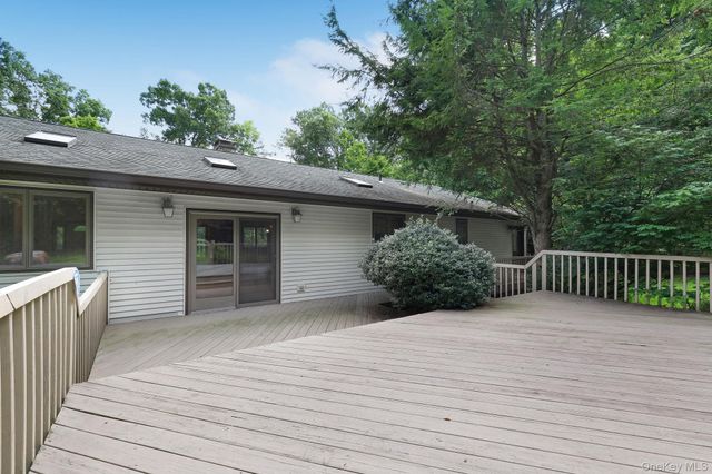 1169 Ridgebury Road, New Hampton, NY 10958