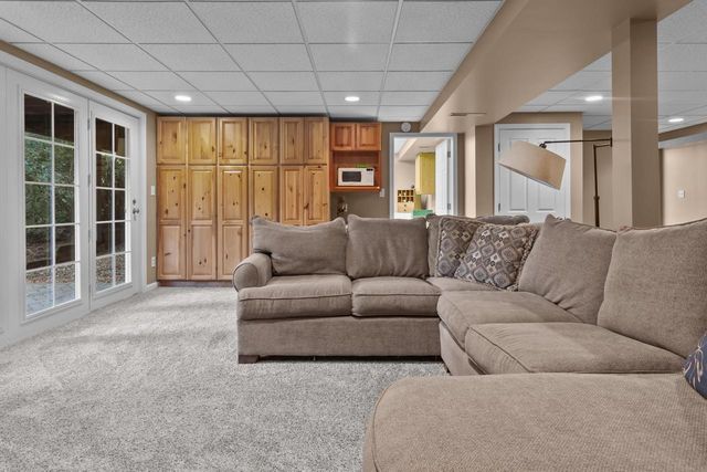 1554 Orchard LANE, Lake Geneva, WI 53147