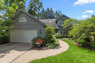 1554 Orchard LANE, Lake Geneva, WI 53147