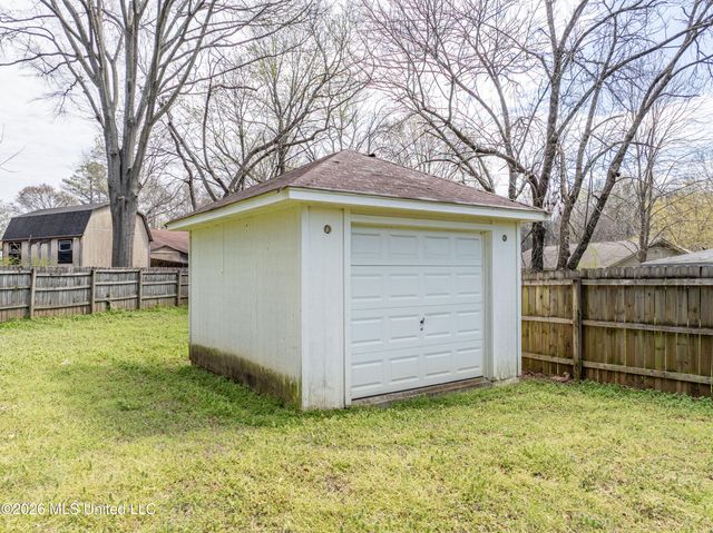 5726 Shannon Cove, Horn Lake, MS 38637