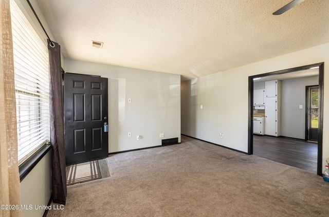 5726 Shannon Cove, Horn Lake, MS 38637