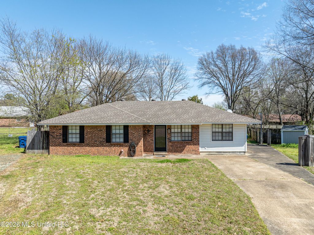 5726 Shannon Cove, Horn Lake, MS 38637