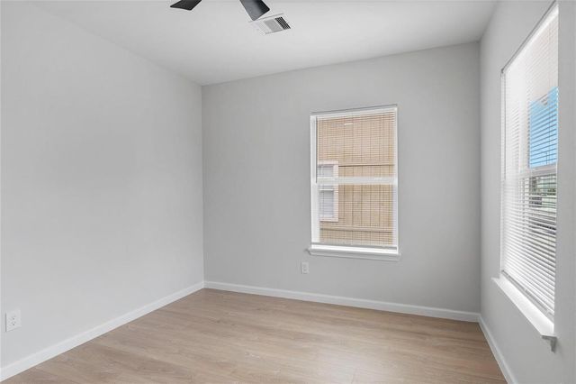 2811 Winbern Street, Houston, TX 77004