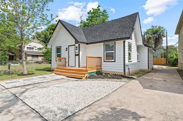 2811 Winbern Street, Houston, TX 77004