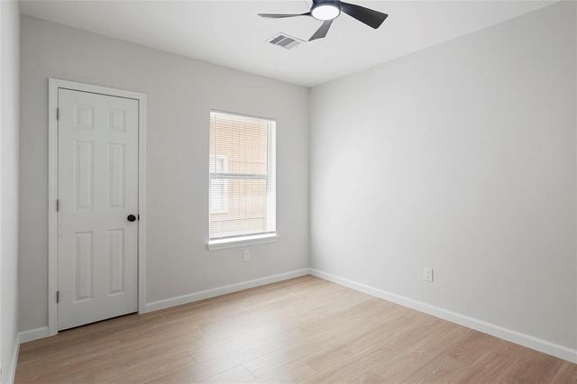 2811 Winbern Street, Houston, TX 77004