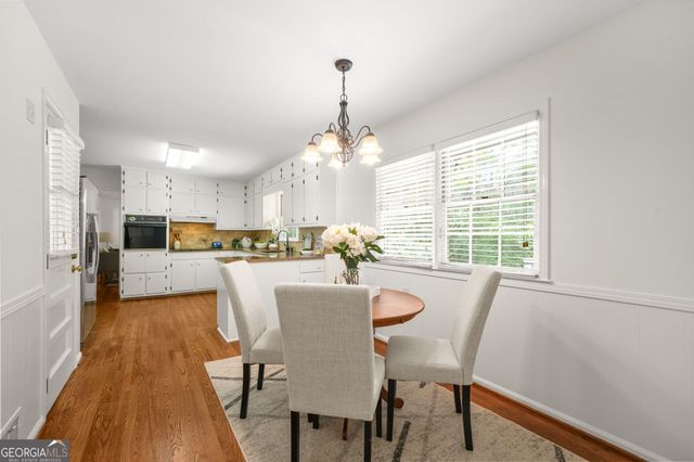 1458 Country Squire Drive, Decatur, GA 30033