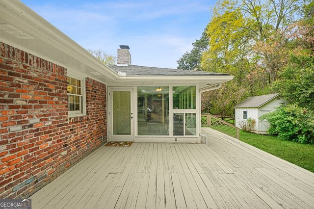 1458 Country Squire Drive, Decatur, GA 30033