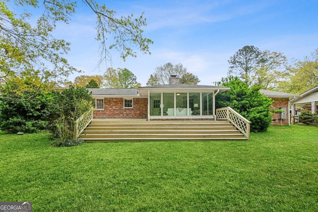 1458 Country Squire Drive, Decatur, GA 30033