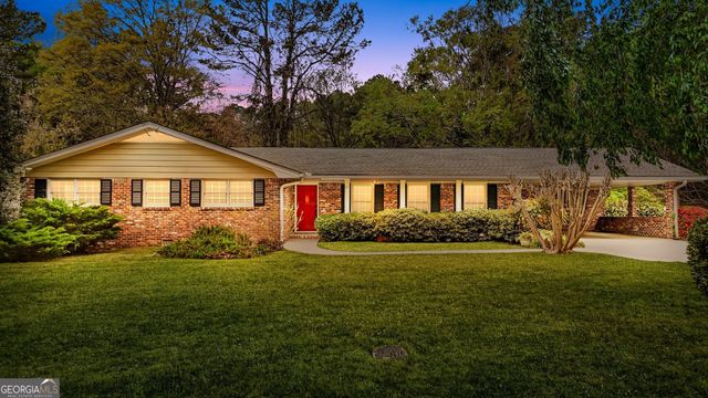 1458 Country Squire Drive, Decatur, GA 30033