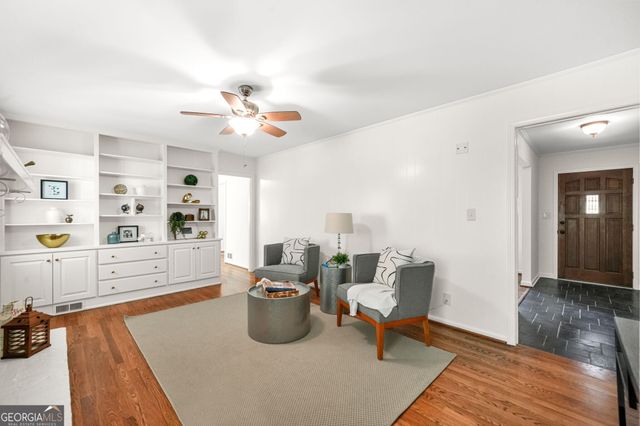 1458 Country Squire Drive, Decatur, GA 30033