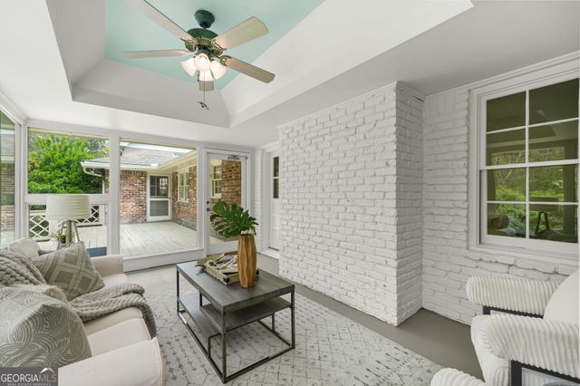 1458 Country Squire Drive, Decatur, GA 30033