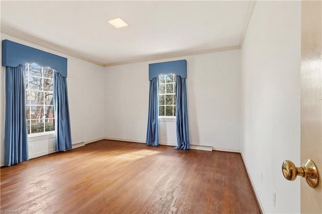 698 Lichfield Road, Winston-salem, NC 27104