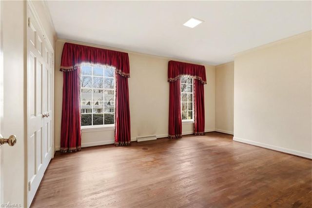 698 Lichfield Road, Winston-salem, NC 27104