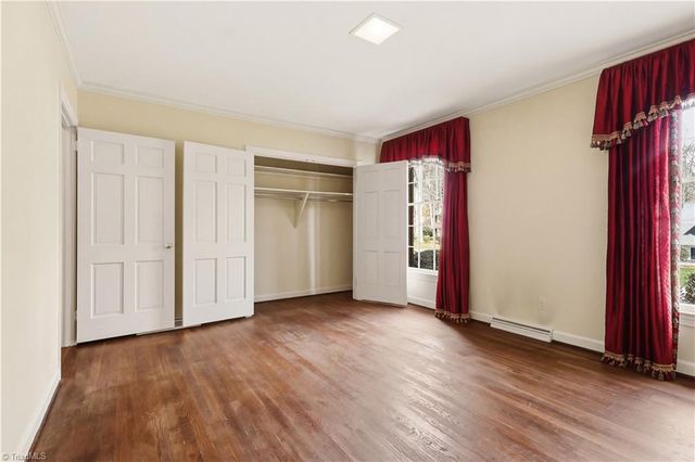 698 Lichfield Road, Winston-salem, NC 27104