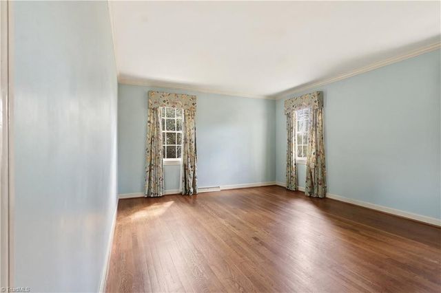 698 Lichfield Road, Winston-salem, NC 27104