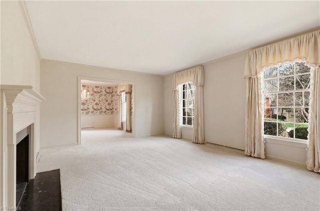 698 Lichfield Road, Winston-salem, NC 27104