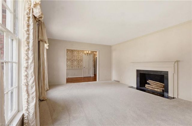 698 Lichfield Road, Winston-salem, NC 27104