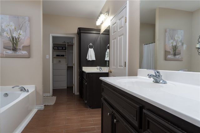 3534 Angelita Dr, Odem, TX 78370