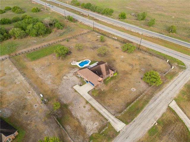 3534 Angelita Dr, Odem, TX 78370